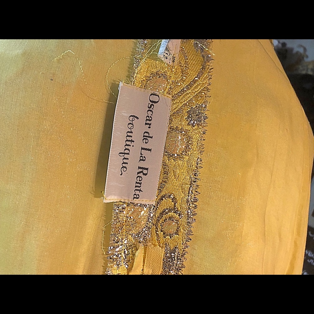 Authentic rare Oscar De La Renta Boutique dress.